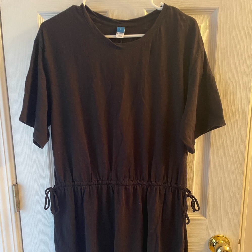 Black t shirt dress with tie detail